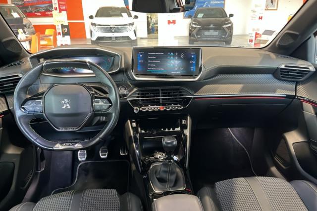 Peugeot 208 image 3