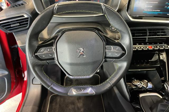 Peugeot 208 image 1