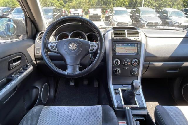 Suzuki Grand Vitara image 9