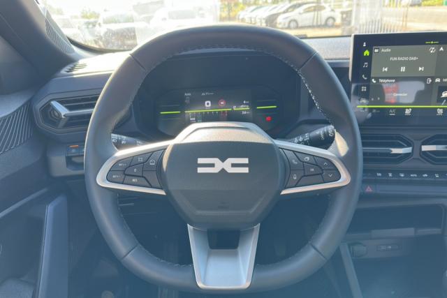Dacia Duster image 1
