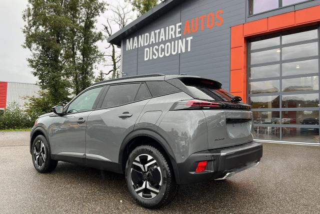 Peugeot 2008 image 2