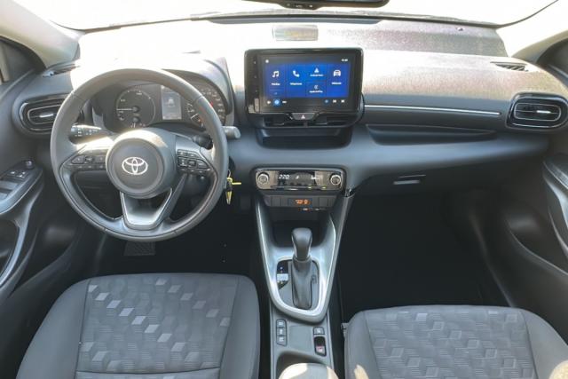 Toyota Yaris image 8