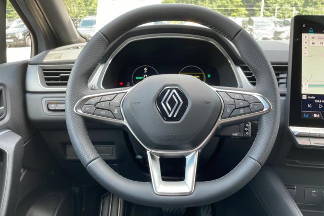 Renault Captur image 1