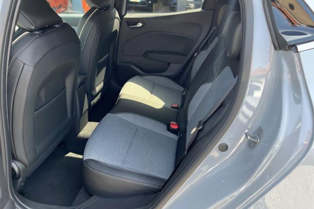 Renault Clio image 3