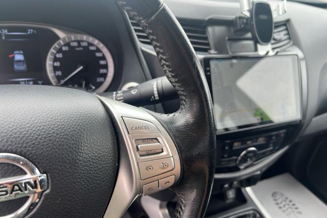 Nissan Navara image 8