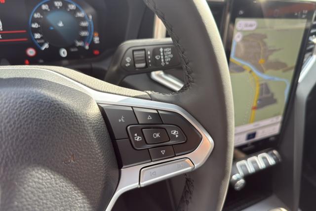 Volkswagen Amarok image 9
