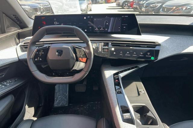 Peugeot 3008 image 1