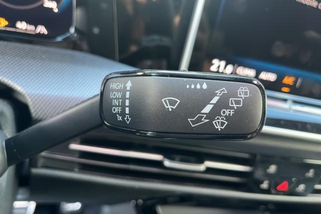 Volkswagen Golf image 4