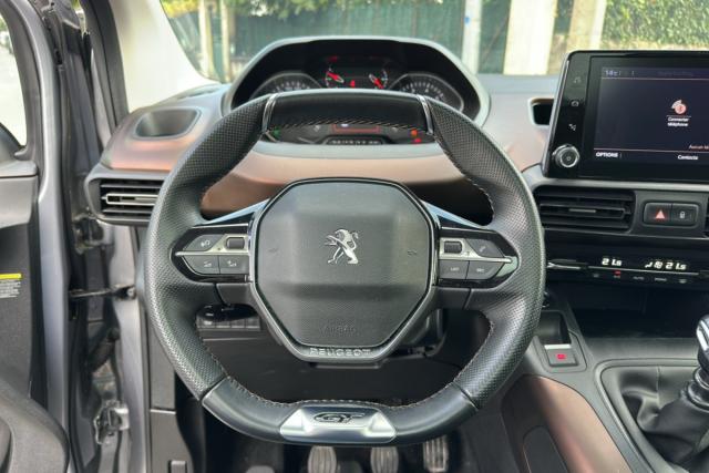 Peugeot Rifter image 1