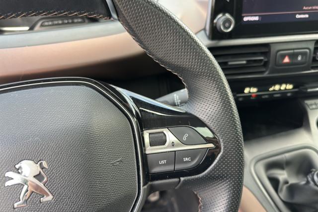 Peugeot Rifter image 3