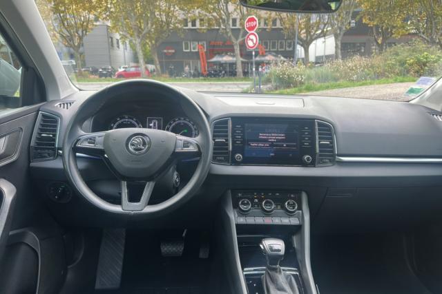 Skoda Karoq image 4