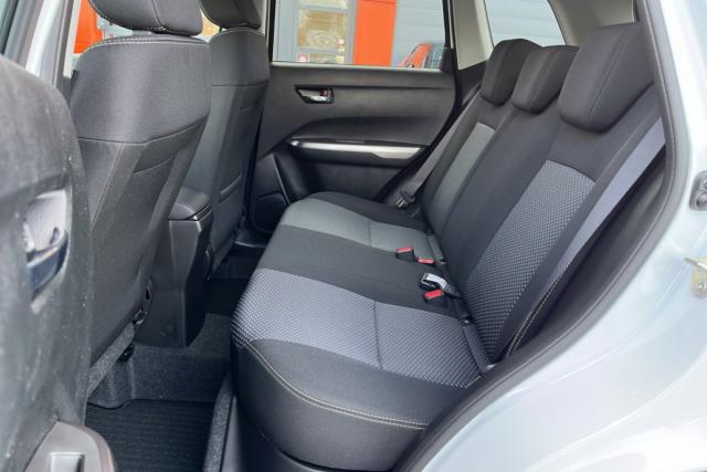 Suzuki Vitara image 3