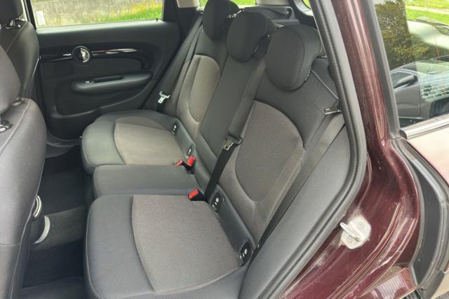 Mini Clubman image 1