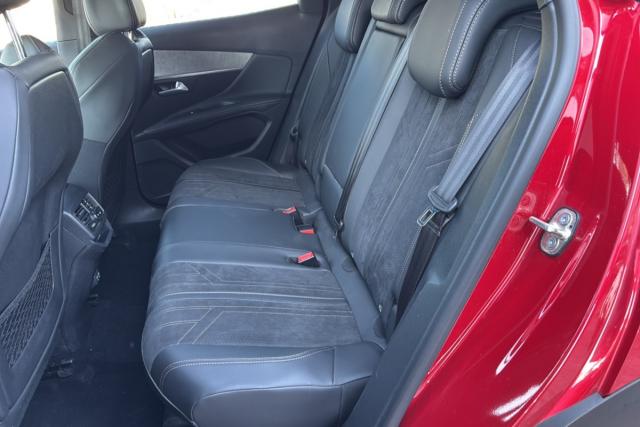 Peugeot 3008 image 2