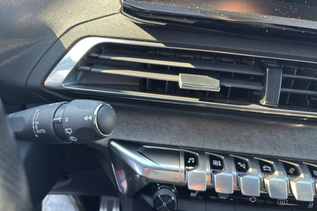 Peugeot 3008 image 4