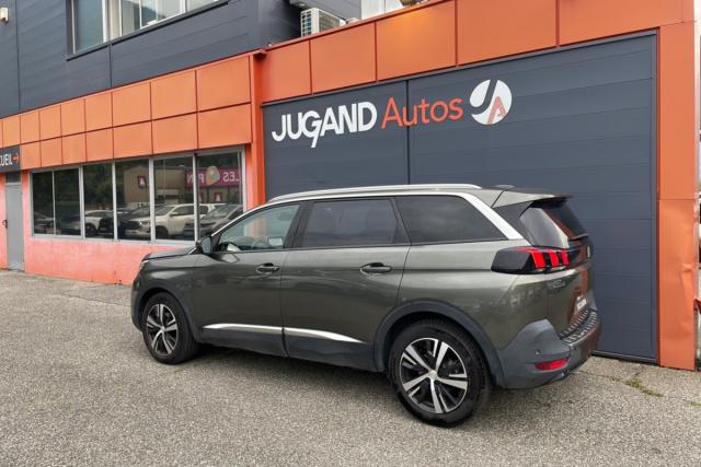 Peugeot 5008 image 6