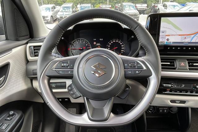 Suzuki Swift image 8