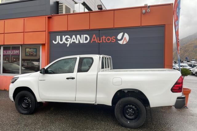 Toyota Hilux image 1