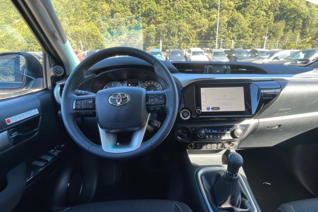 Toyota Hilux image 1