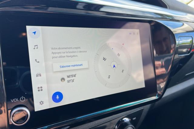 Toyota Hilux image 1