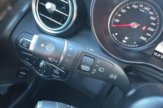 Mercedes Benz Glc image 8