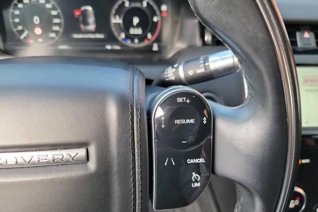 Land Rover Discovery Sport image 6