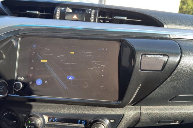 Toyota Hilux image 1