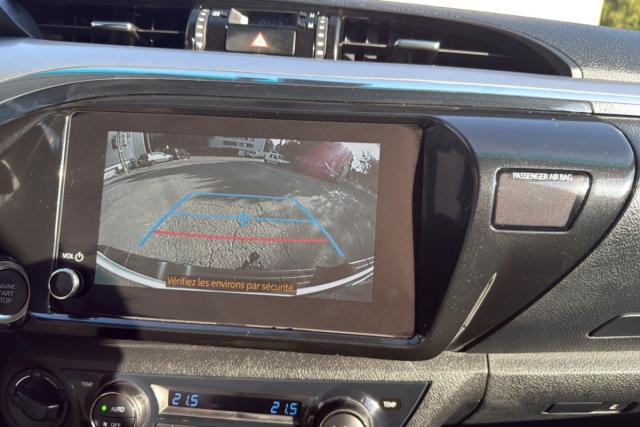 Toyota Hilux image 8