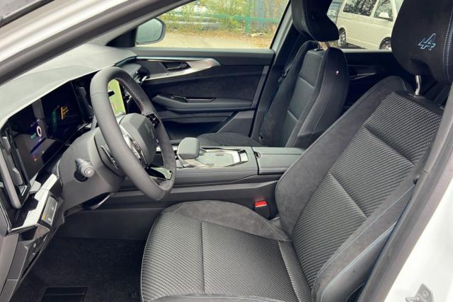 Renault Austral image 9