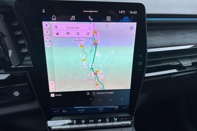 Renault Austral image 8