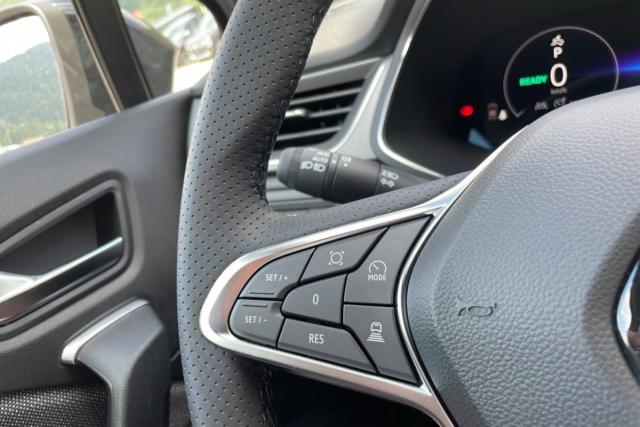 Renault Captur image 7