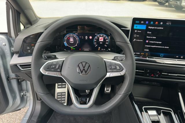 Volkswagen Golf image 2