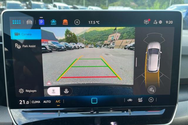 Volkswagen Golf image 1