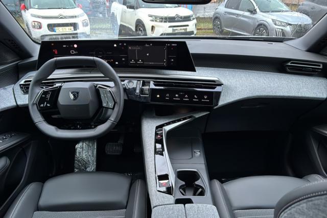 Peugeot 3008 image 1