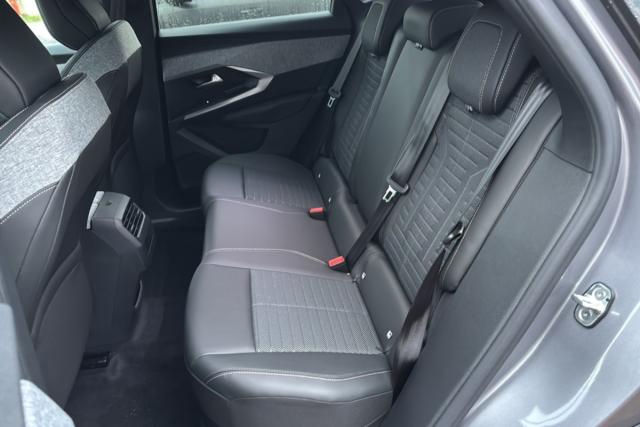 Peugeot 3008 image 3