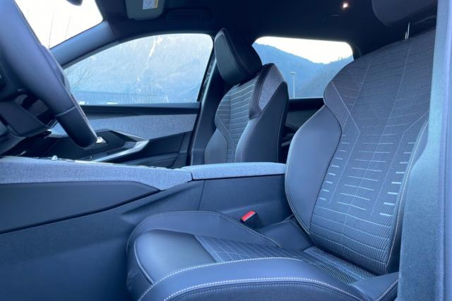 Peugeot 5008 image 4