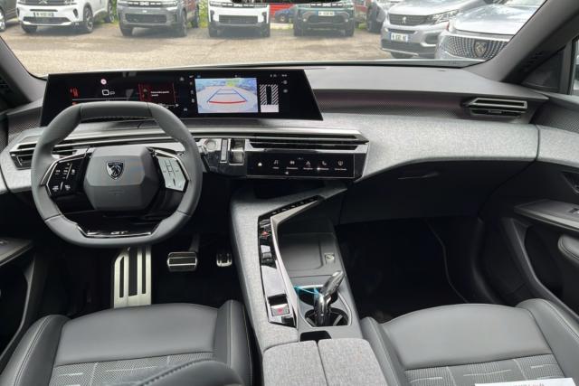 Peugeot 5008 image 4