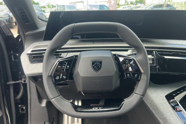 Peugeot 5008 image 4