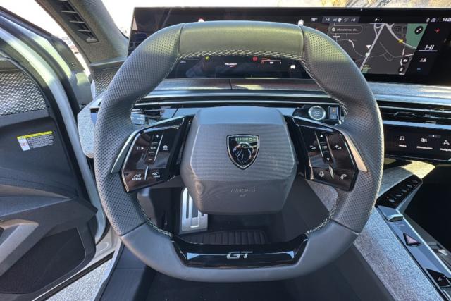 Peugeot 3008 image 9