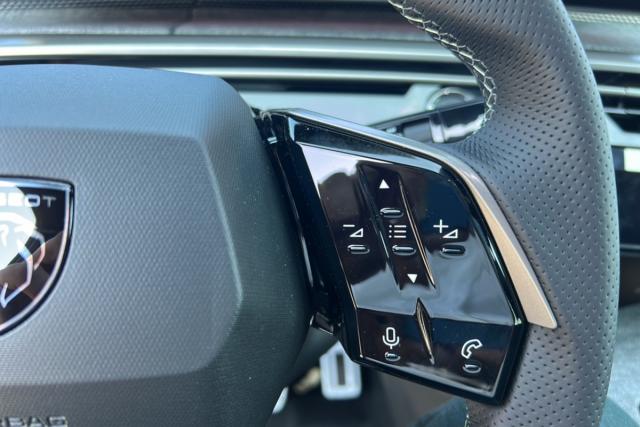 Peugeot 3008 image 1