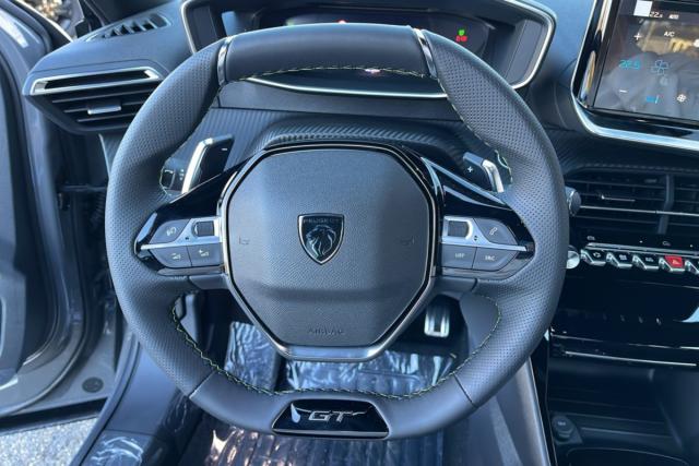 Peugeot 2008 image 5