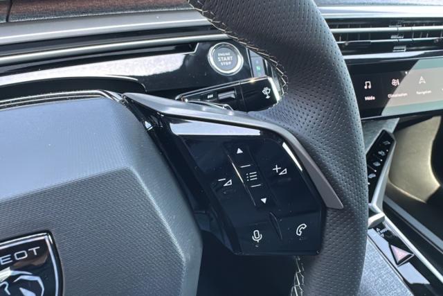 Peugeot 3008 image 1