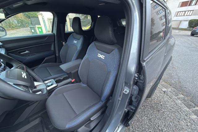 Dacia Duster image 8