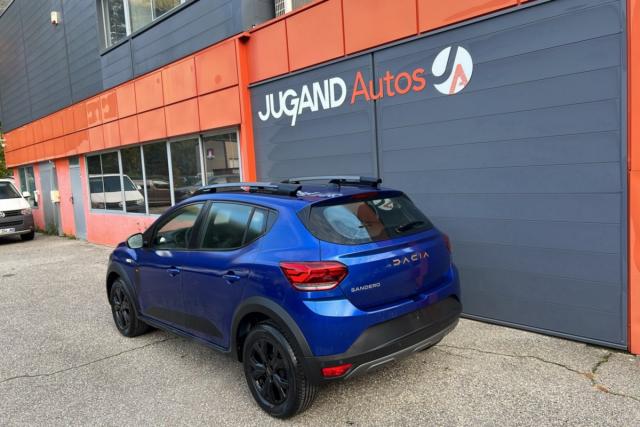 Dacia Sandero image 1