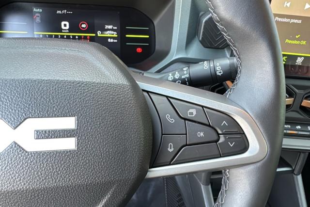 Dacia Duster image 1