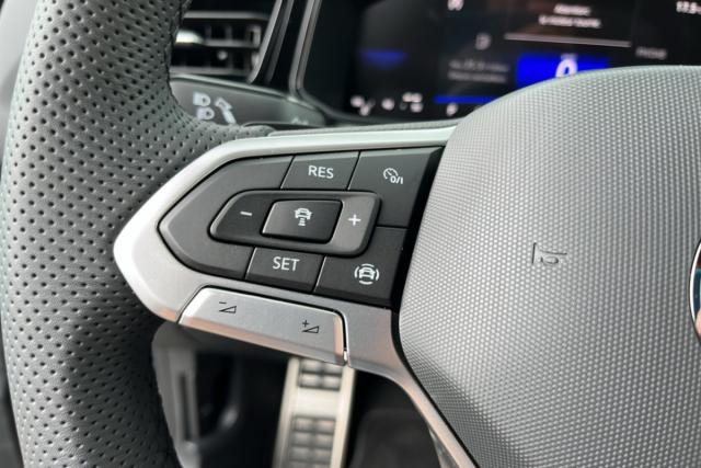 Volkswagen T-Roc image 5