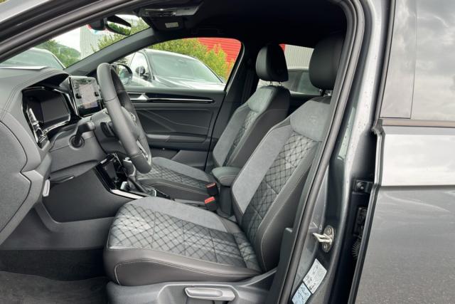 Volkswagen T-Roc image 3