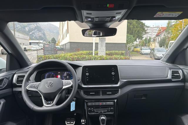 Volkswagen T-Cross image 8