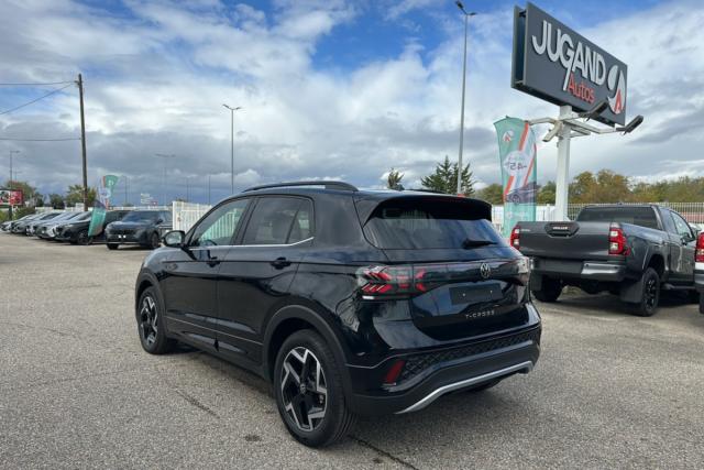 Volkswagen T-Cross image 3