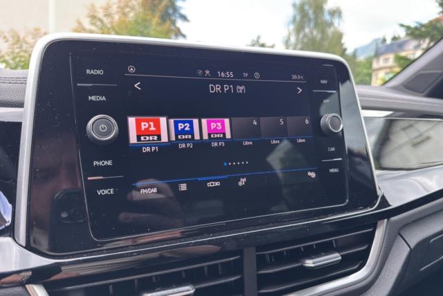 Volkswagen T-Roc image 6